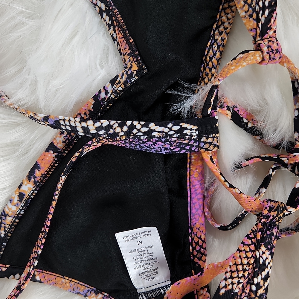 Shade & Shore, 2 pc Swimsuit Bikini,  coral, black, yellow Reptile print, Sz M/L - Picture 11 of 11